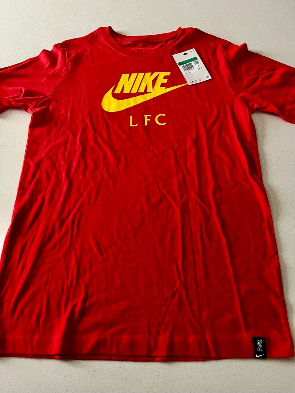 Nike Liverpool FC LFC Boys XL Red Soccer Tee NWT Youth XL